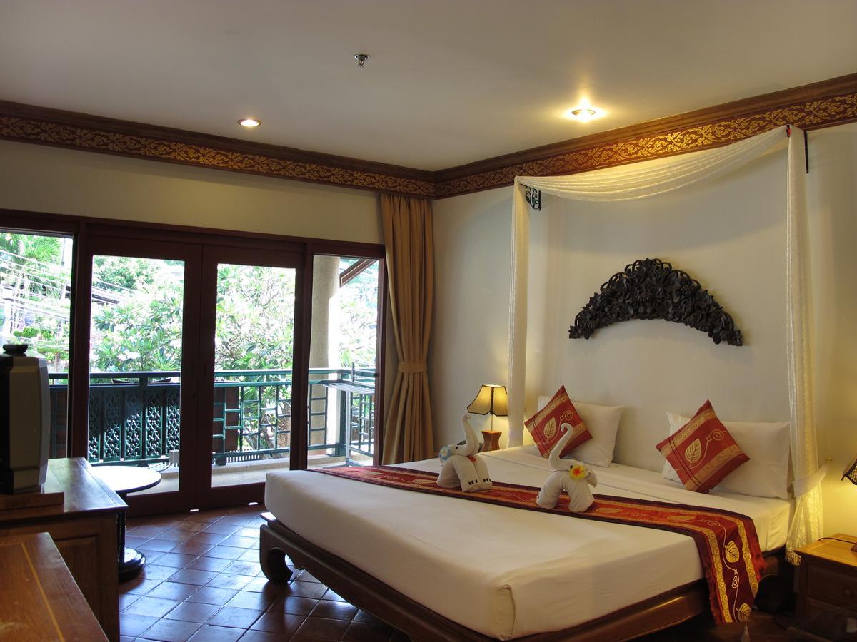 Kata Minta Hotel Phuket Exterior photo